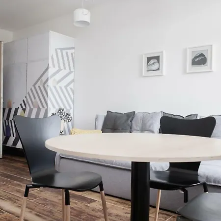 Apartament Bm Γκντανσκ